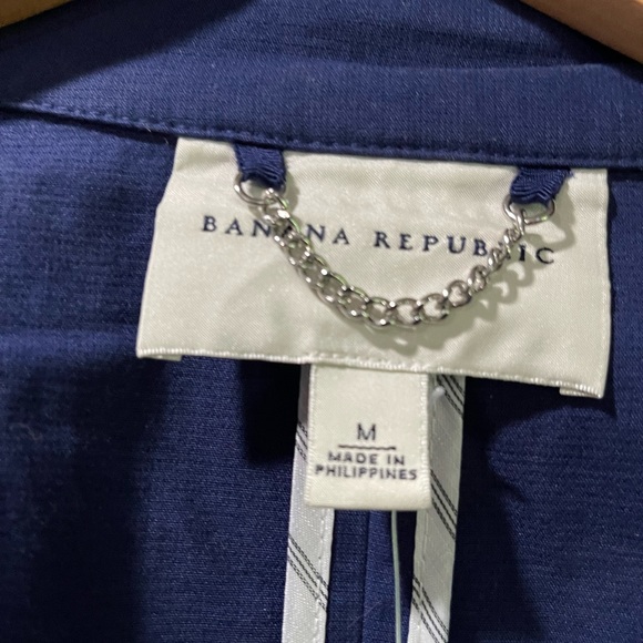 Banana Republic Woman’s Buttoned down coat - Picture 3 of 6